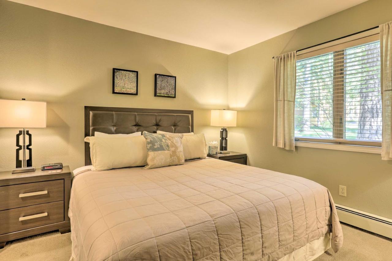 Corner-Unit Condo With Grill Walk To Lake Tahoe! 斜坡村 外观 照片
