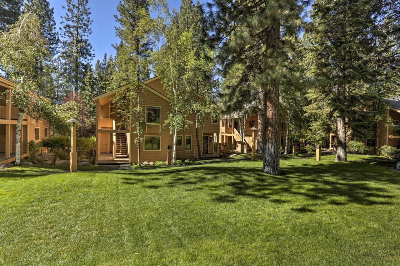 Corner-Unit Condo With Grill Walk To Lake Tahoe! 斜坡村 外观 照片