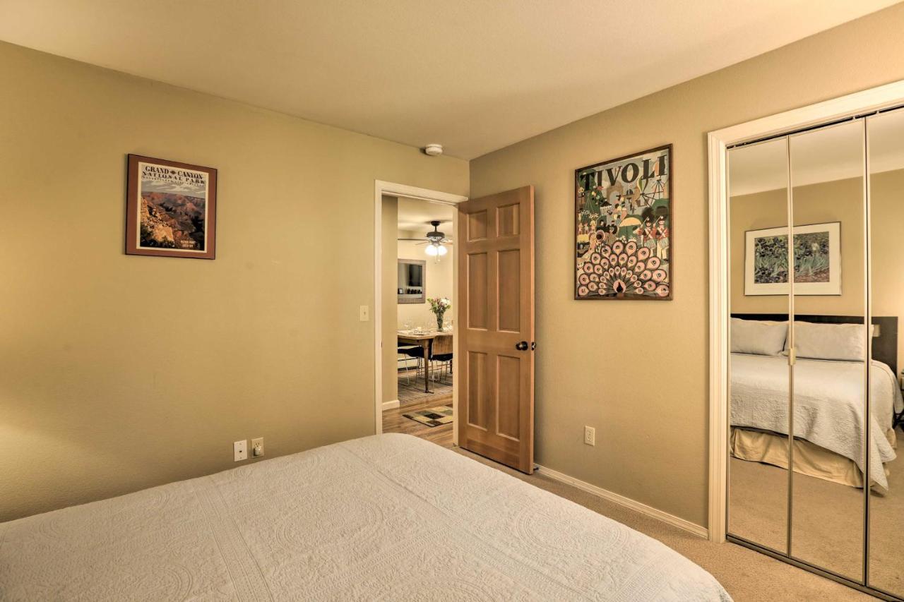 Corner-Unit Condo With Grill Walk To Lake Tahoe! 斜坡村 外观 照片